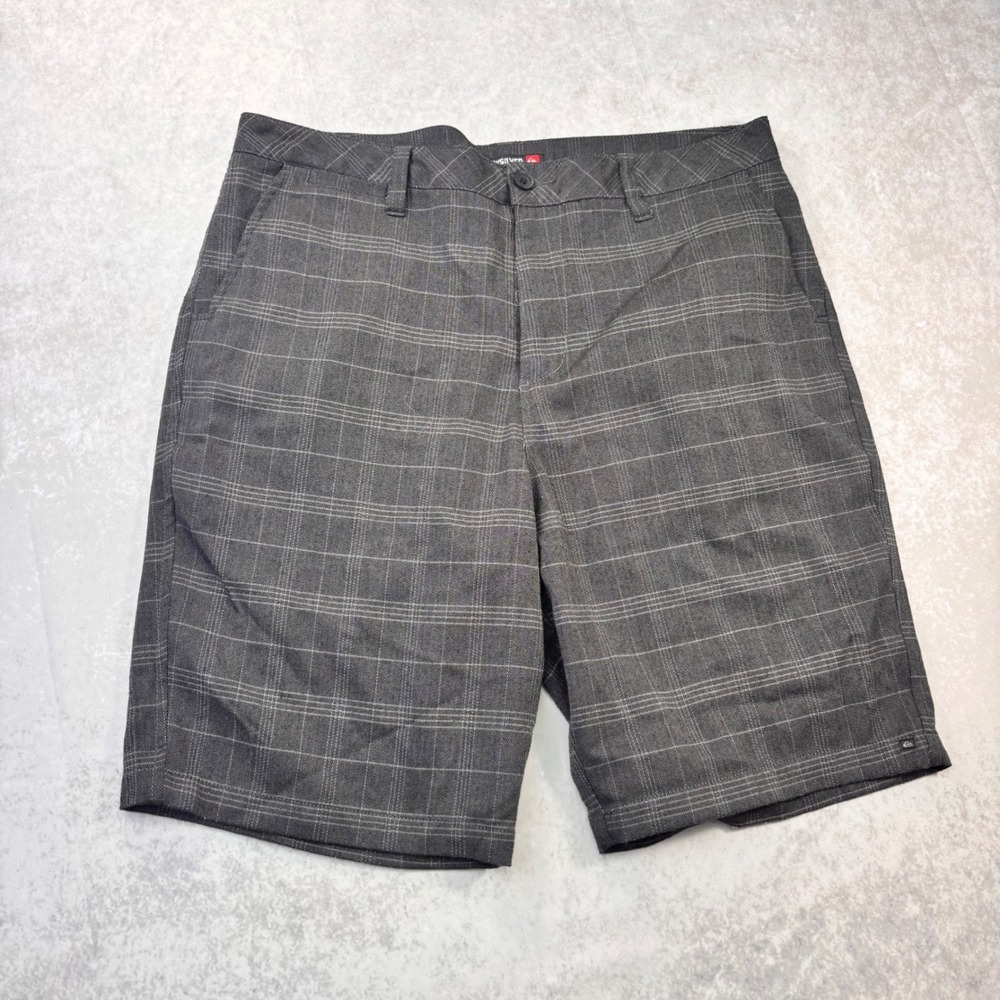 Quiksilver Plaid Long Baggy Shorts Size 38 Y2K Skate Surf Gray Black - Picture 2 of 6